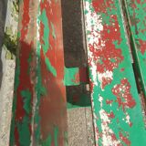 Ancien banc d' école patine vert rouge