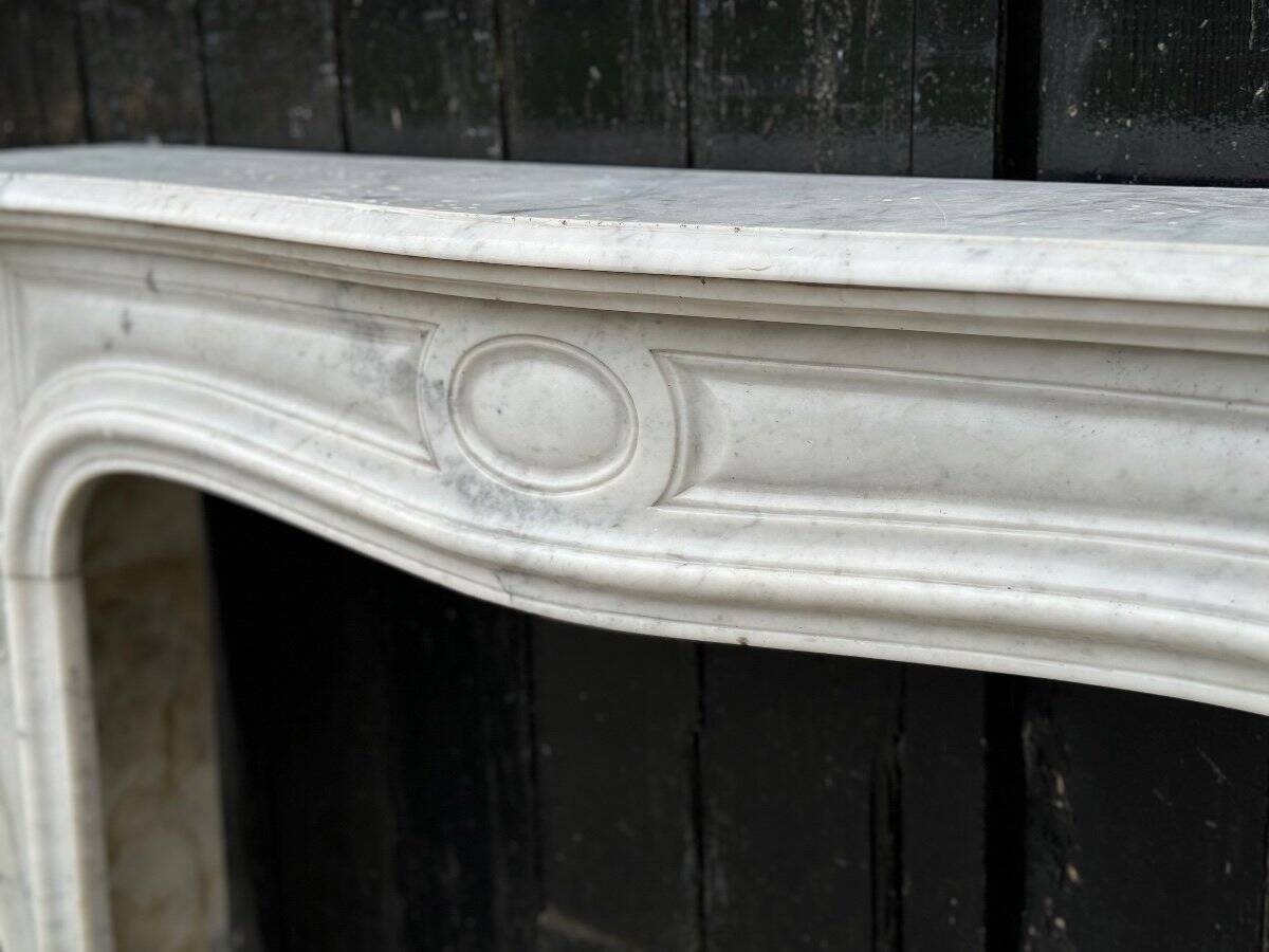 Louis XV style fireplace in white Carrara marble circa 1880