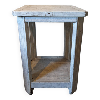 Old shabby chic pedestal table