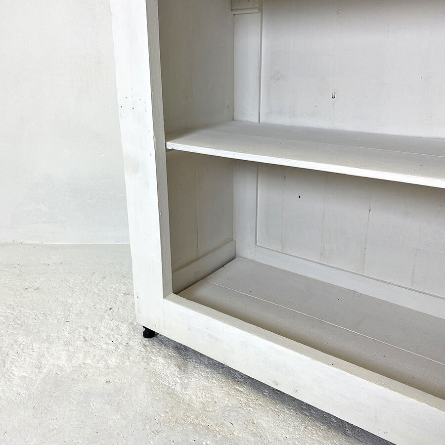 Vintage white buffet 50's