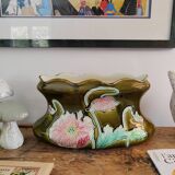 Cache-pot à décor de fleurs