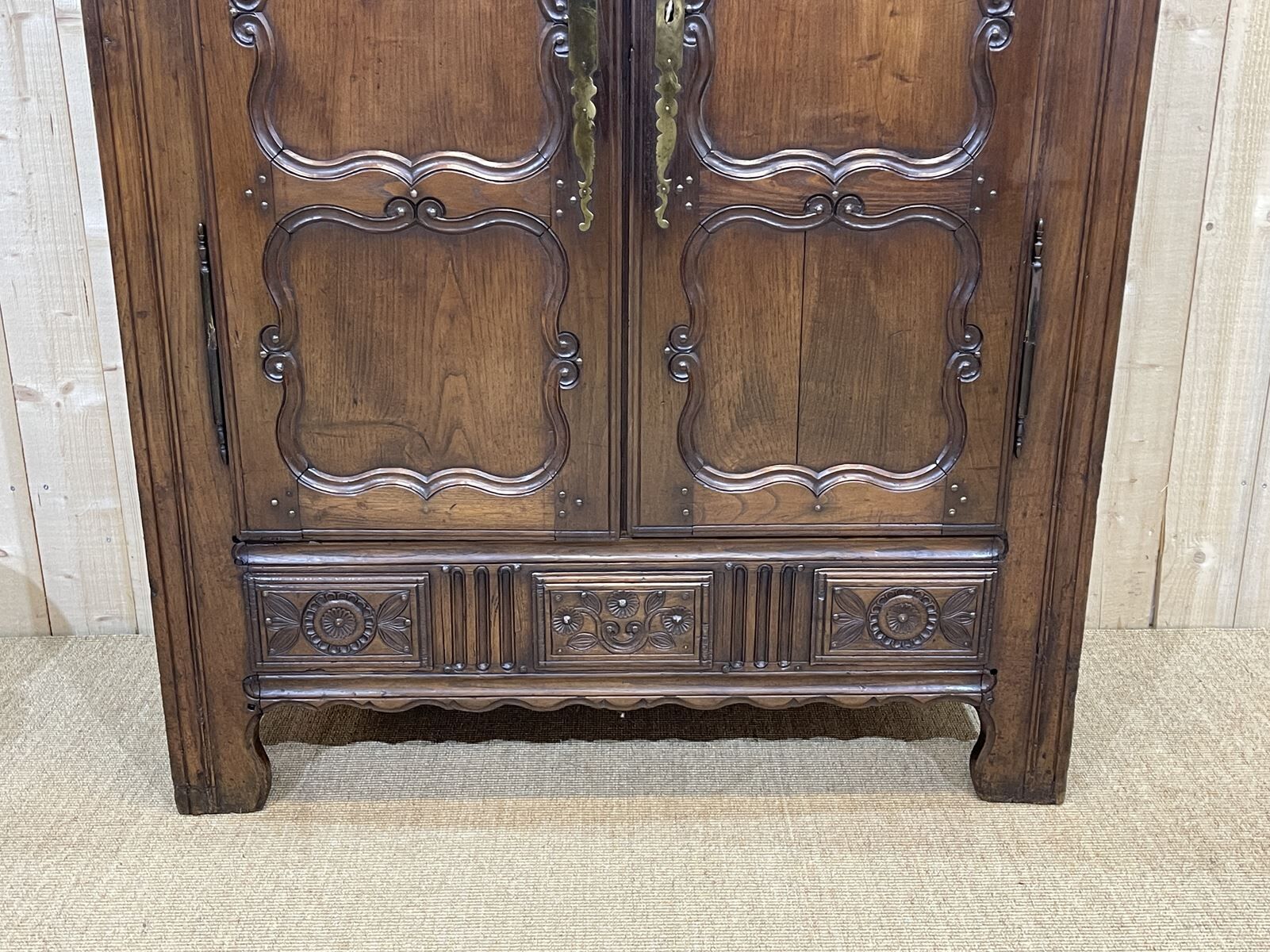 Small Breton wardrobe nineteenth in chestnut