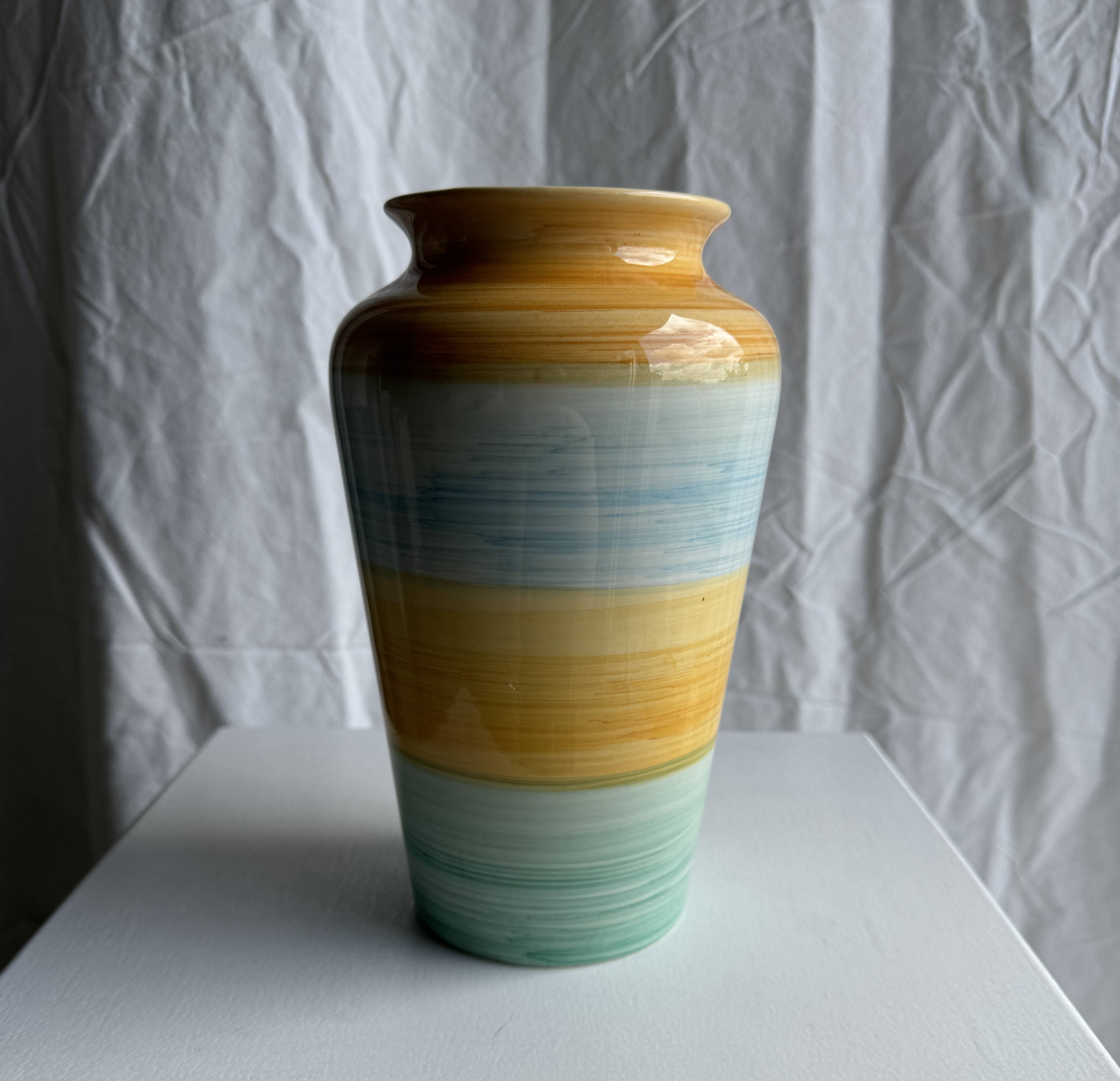 90s vase green, yellow, blue