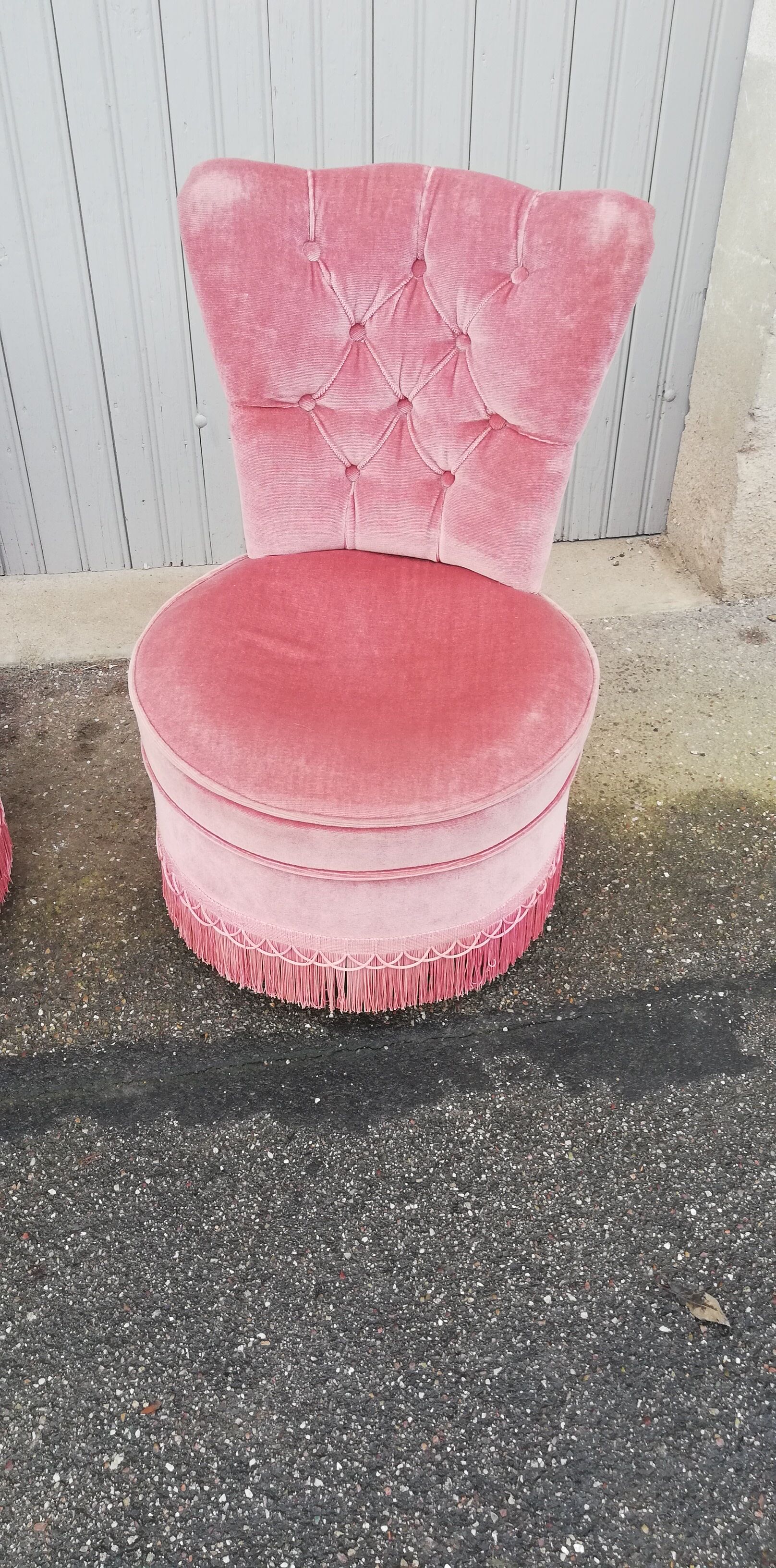 Paire de chauffeuses vintage tissu rose