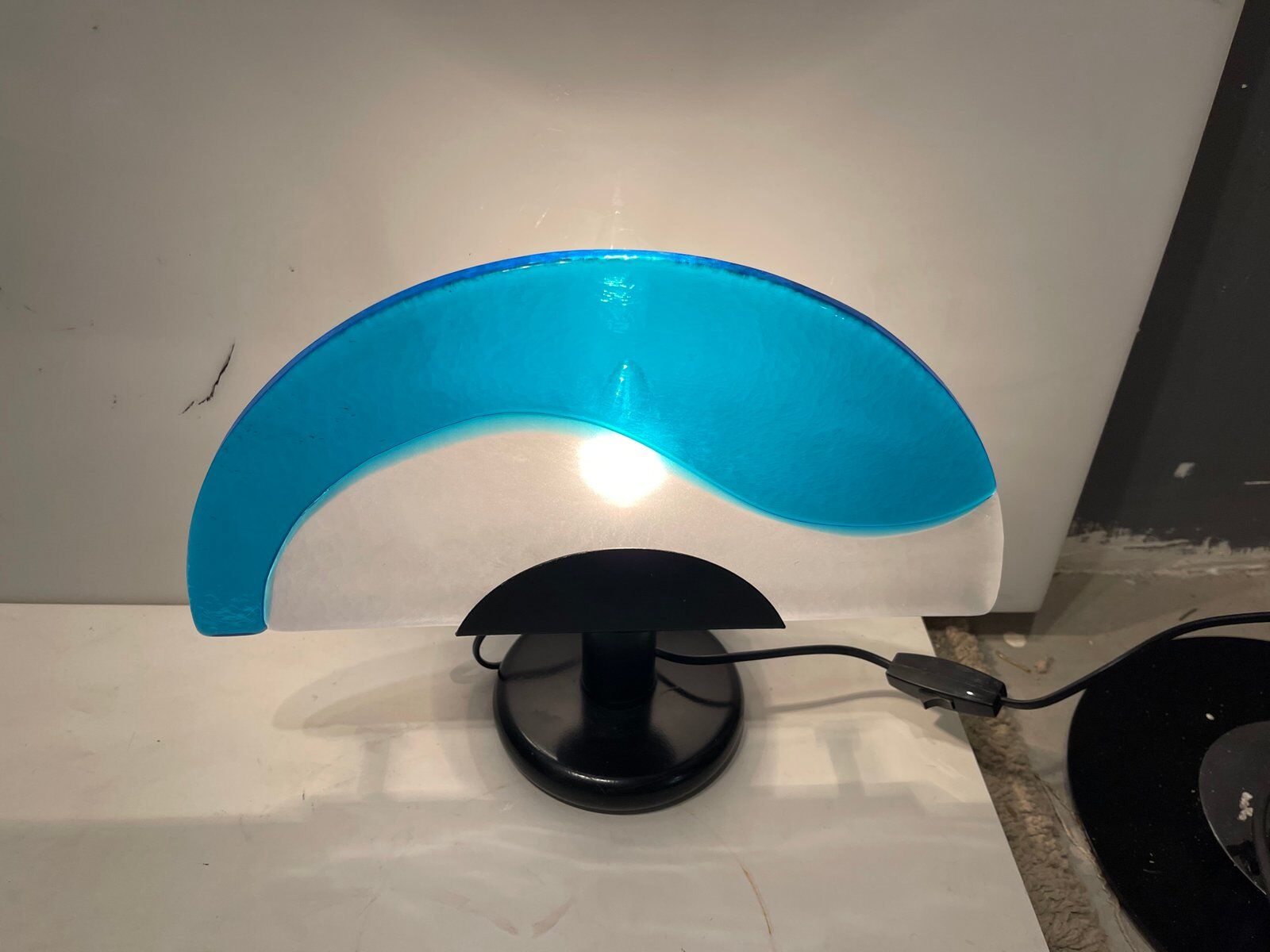 Mid-century Italian Murano glass table lamp