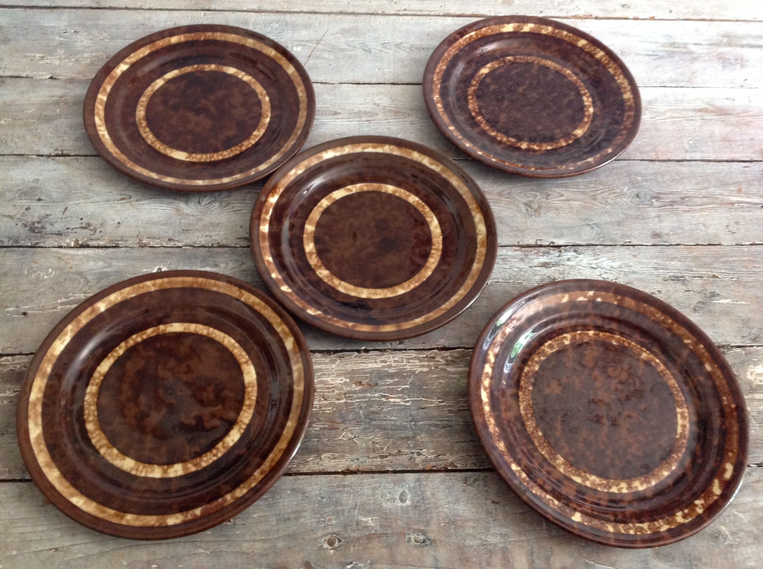 Series of 5 dessert plates