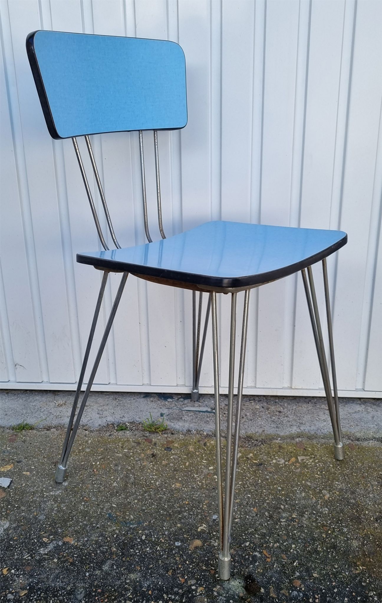 Large blue formica table, SIF brand, vintage, eiffel legs, and its 6 chairs, 50s