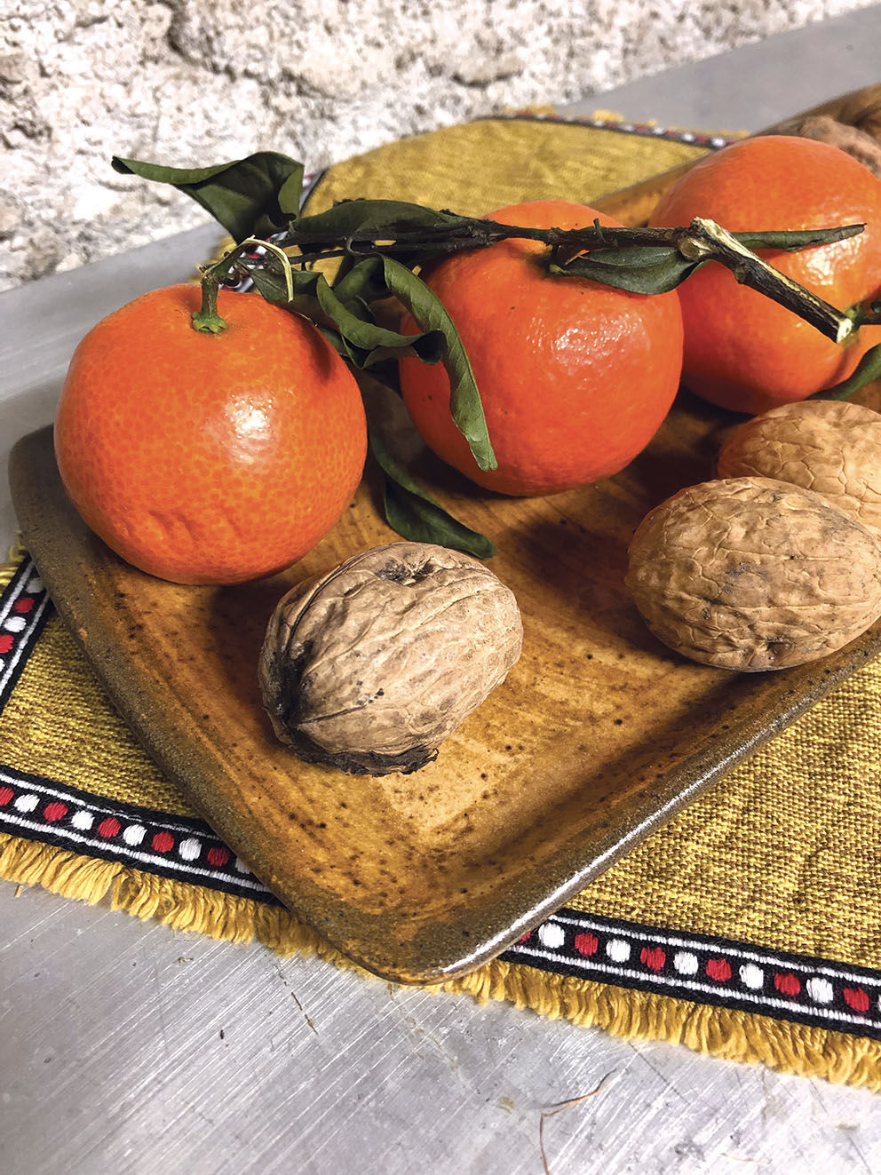 Small Plateau of presentation sandstone of Longchamp