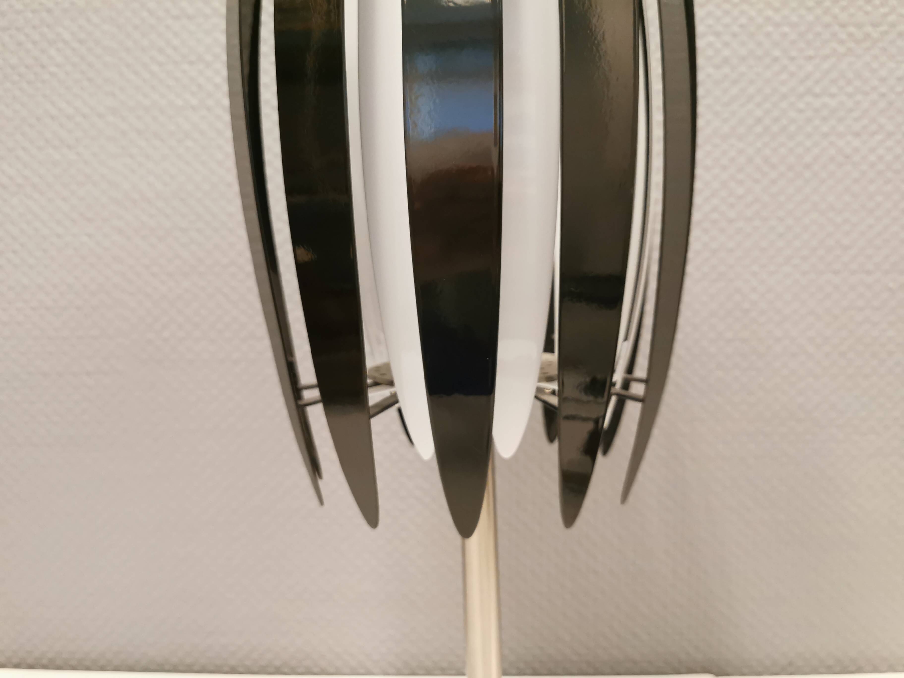 Large table lamp designed by Benny Frandsen for Frandsen Lightning in the mid-1980s.