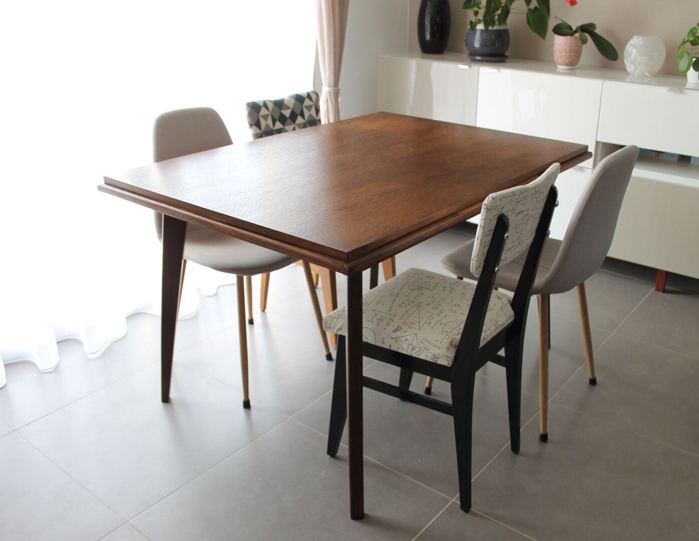 Table vintage scandinave