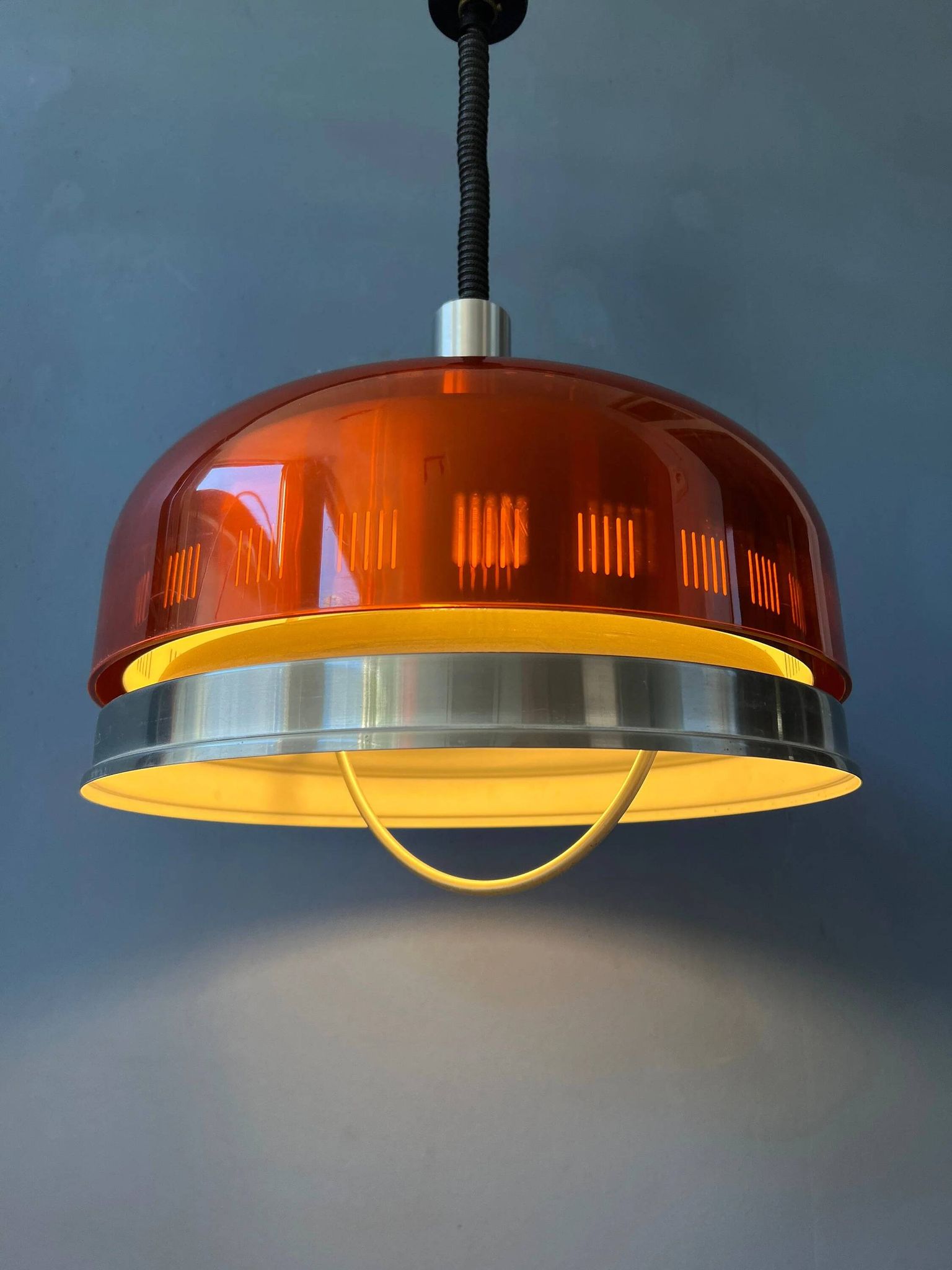 Suspension UFO Space Age transparent orange