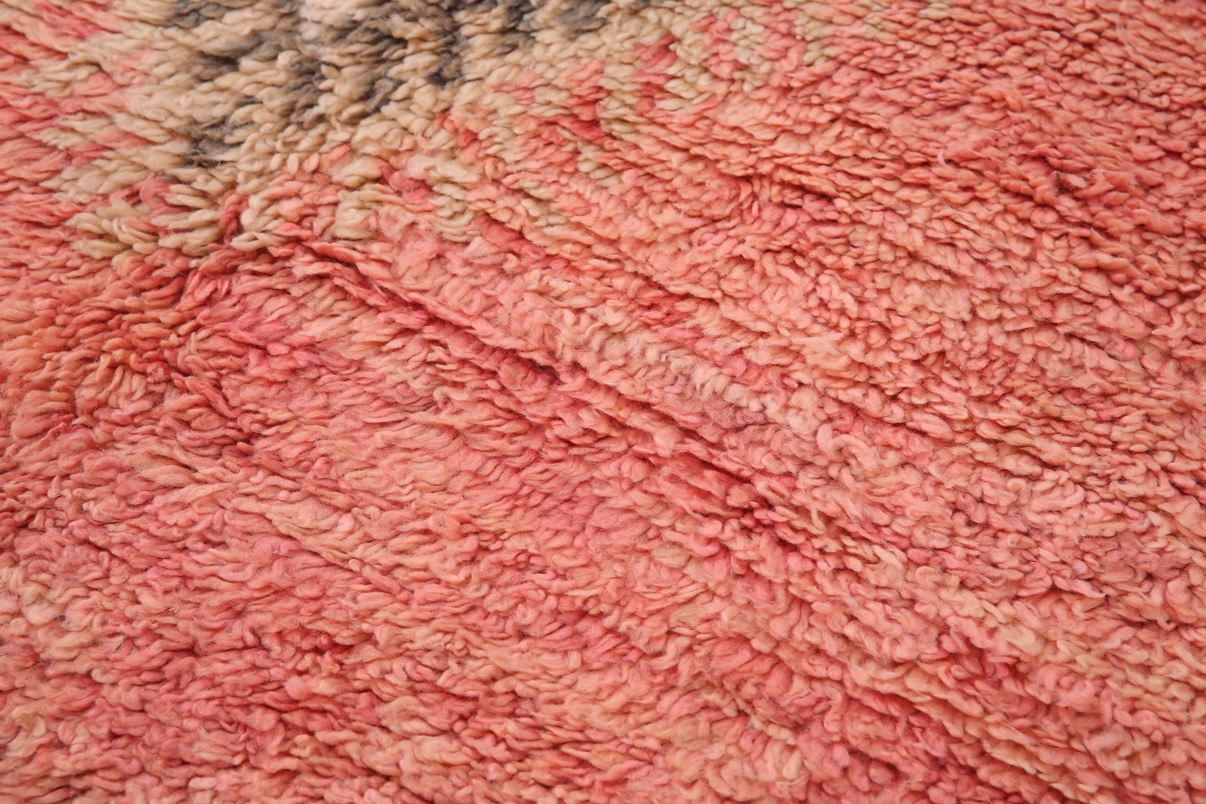 Peach Vintage Moroccan Rug 166 x 277 cm - Berber Wool Rug - Handmade Rug