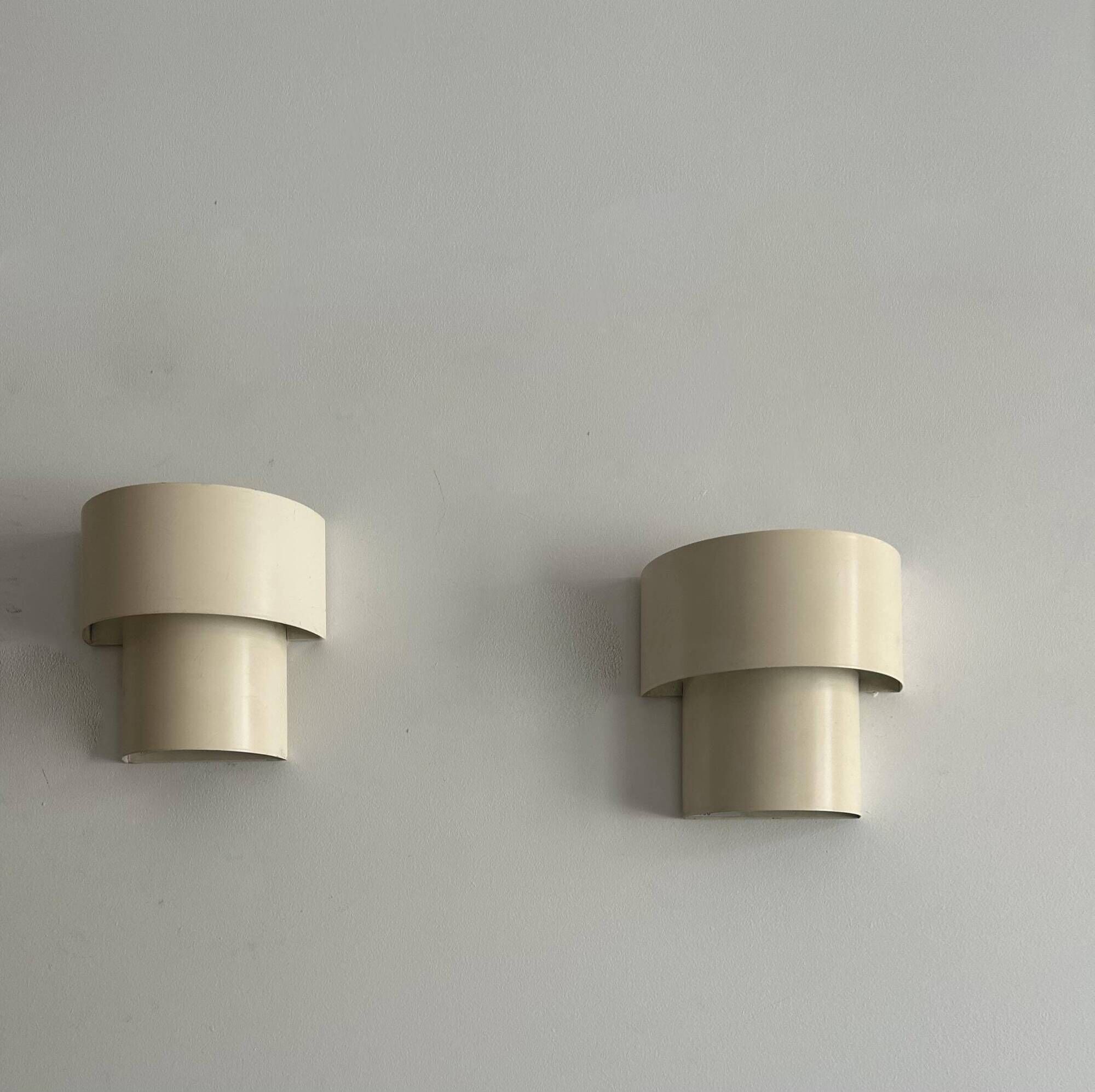 Pair of vintage modernist wall lights, white lacquered metal, Sweden 1970