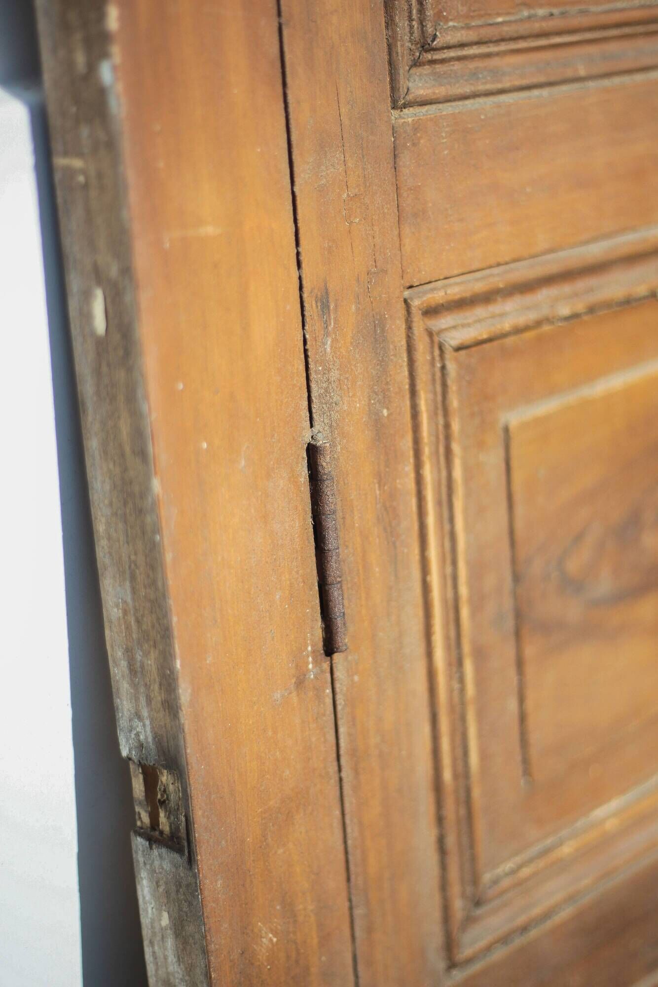 Porte de placard bois ancienne, double porte bois vintage, déco intérieur