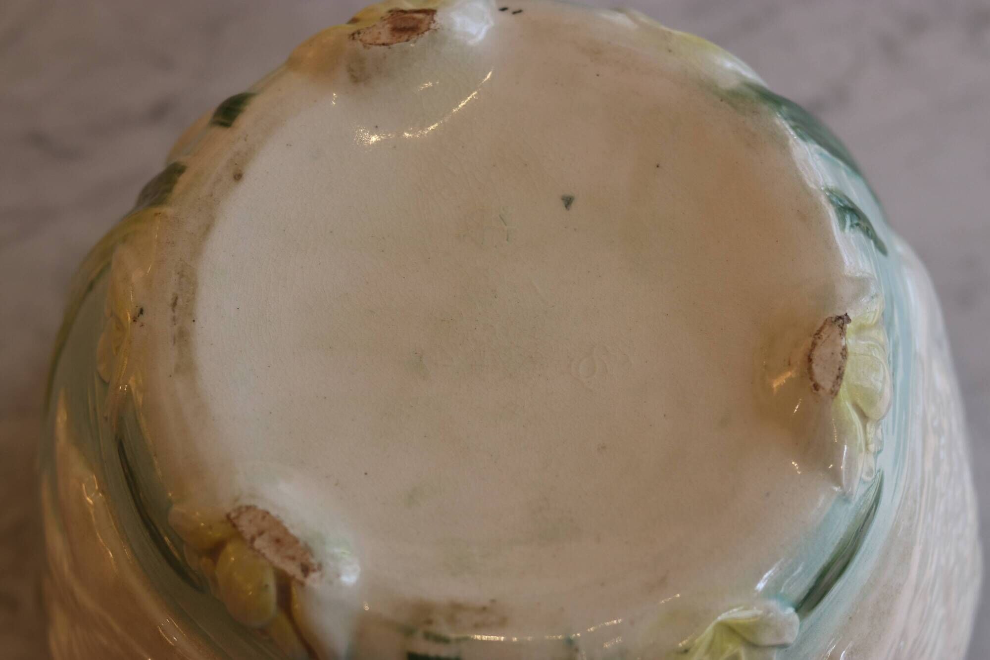 Cache-pot in earthenware Art Nouveau, Saint-Clément factory, around 1900.