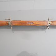 Couteau de cuisine sculpté et fourchette d'inde