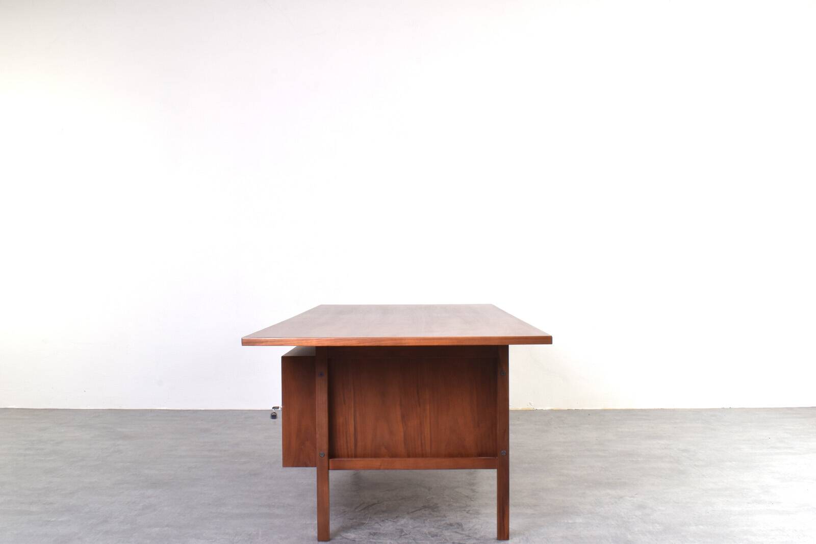 Mid-Century Large American Walnut Executive Desk