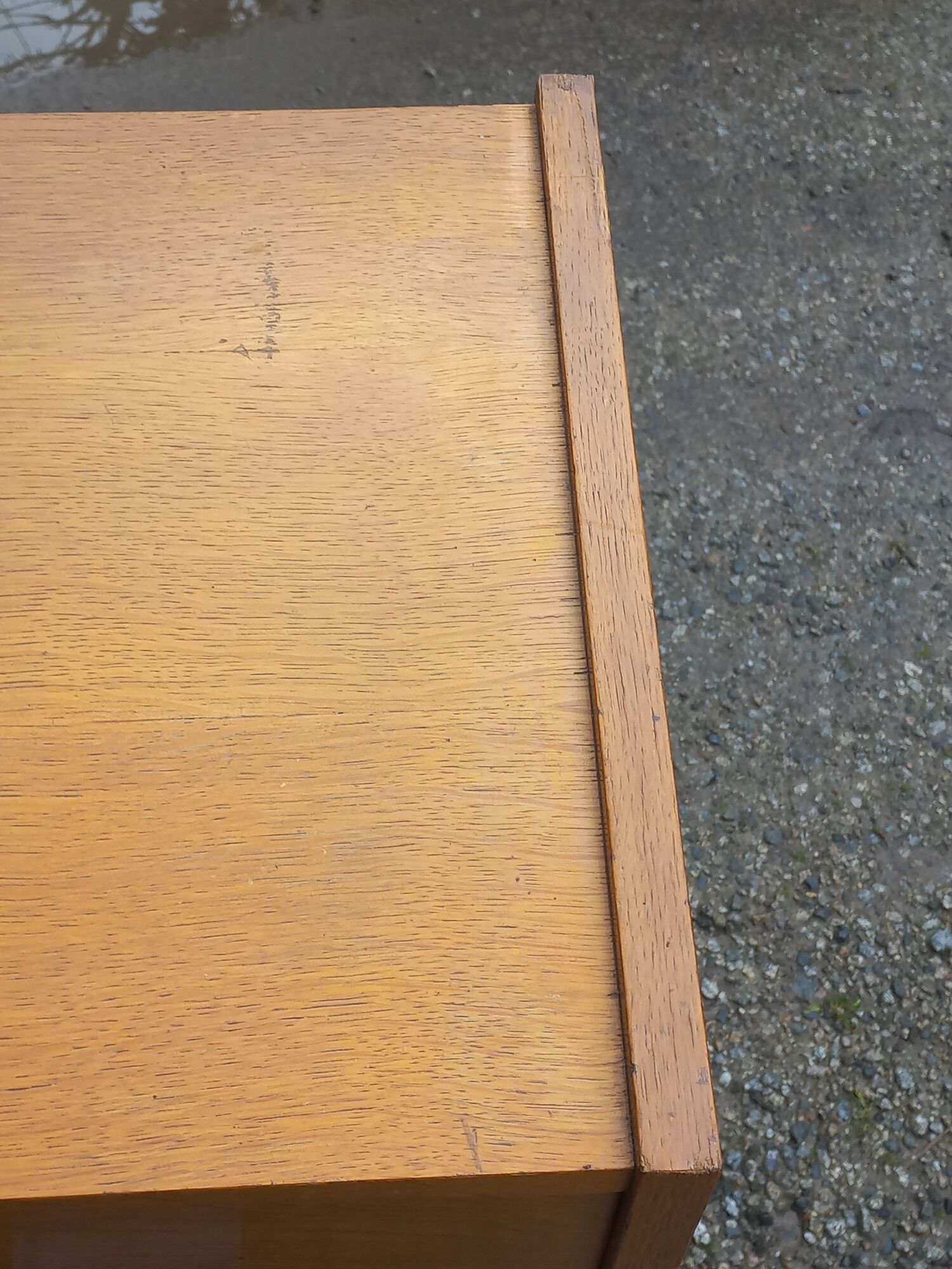 Vintage chest of drawers in gilded oak from the 50s 3 drawers feet bobbin