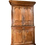 Regency castle buffet