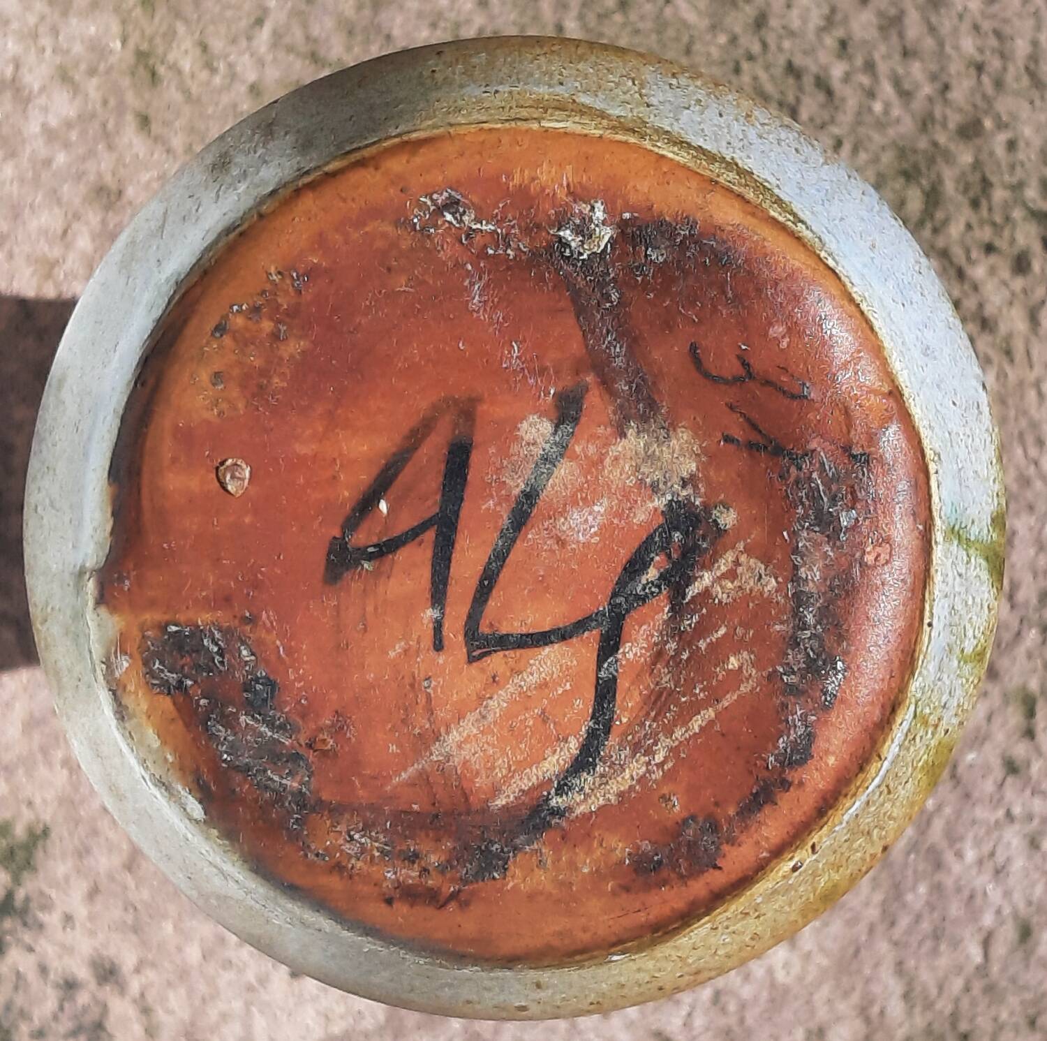 Ceramic vase (or pitcher), signed. (Agnès Escala, Vallauris)