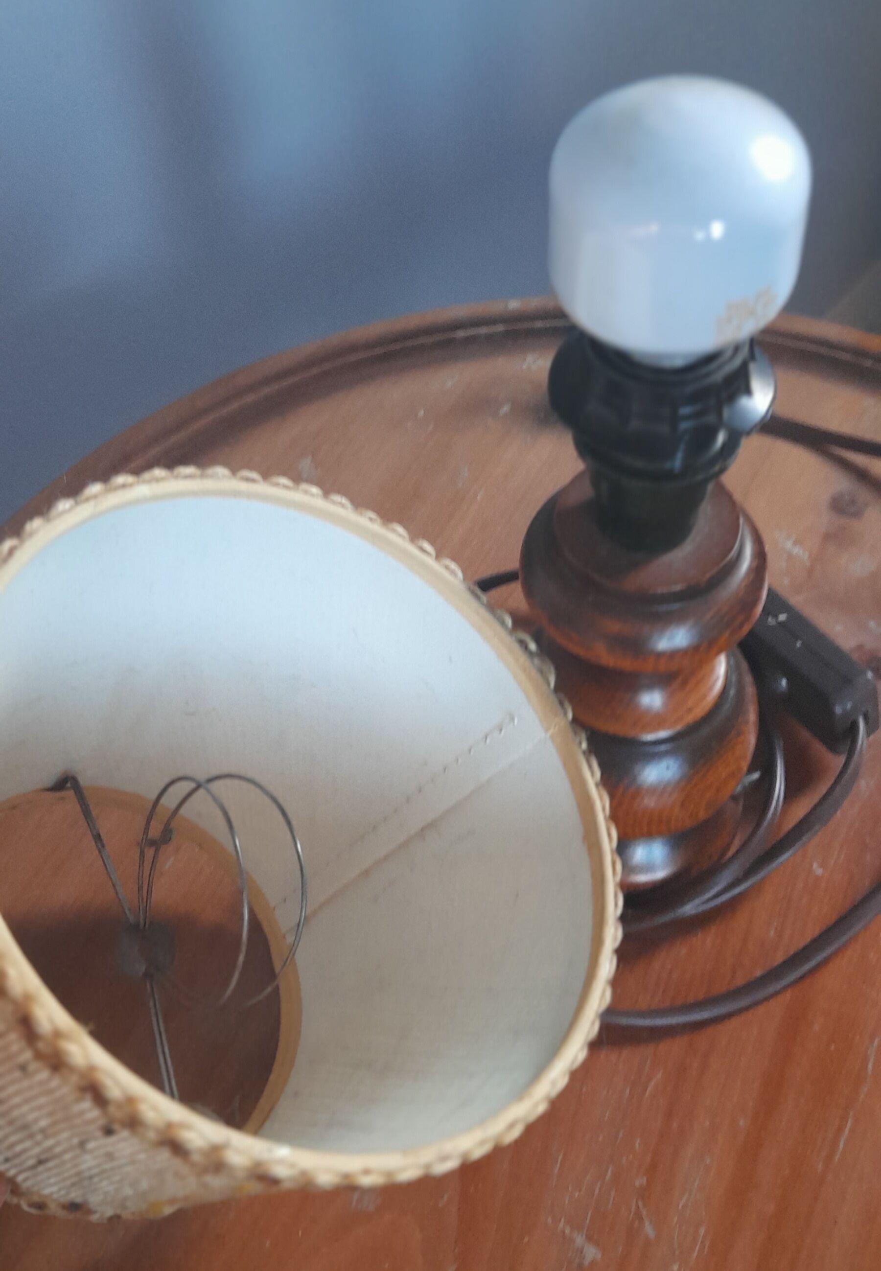 Bedside lamp wooden foot, clip jute lampshade, seventies