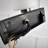 Apply Arlus white glass