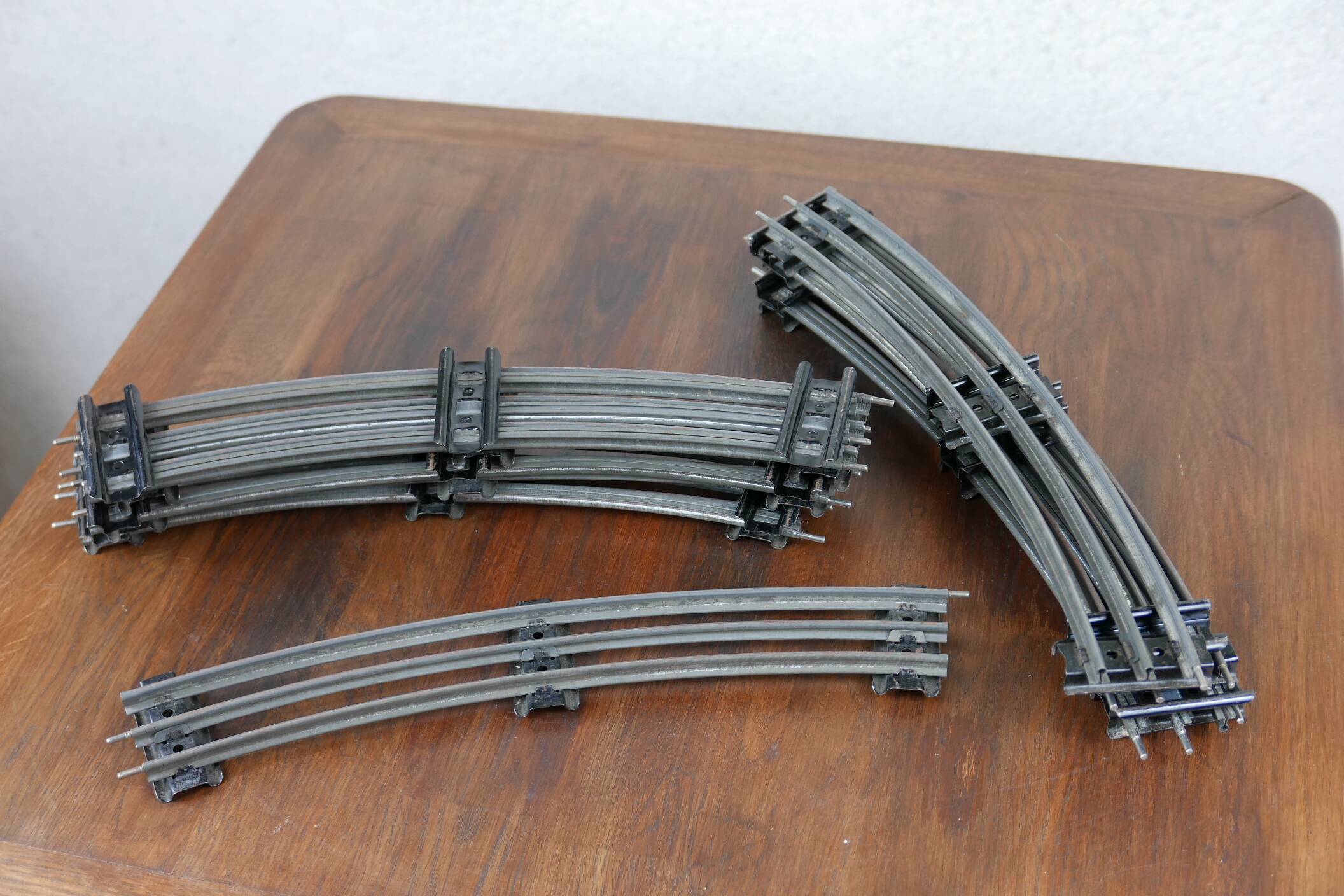 Horby Mistral electric train