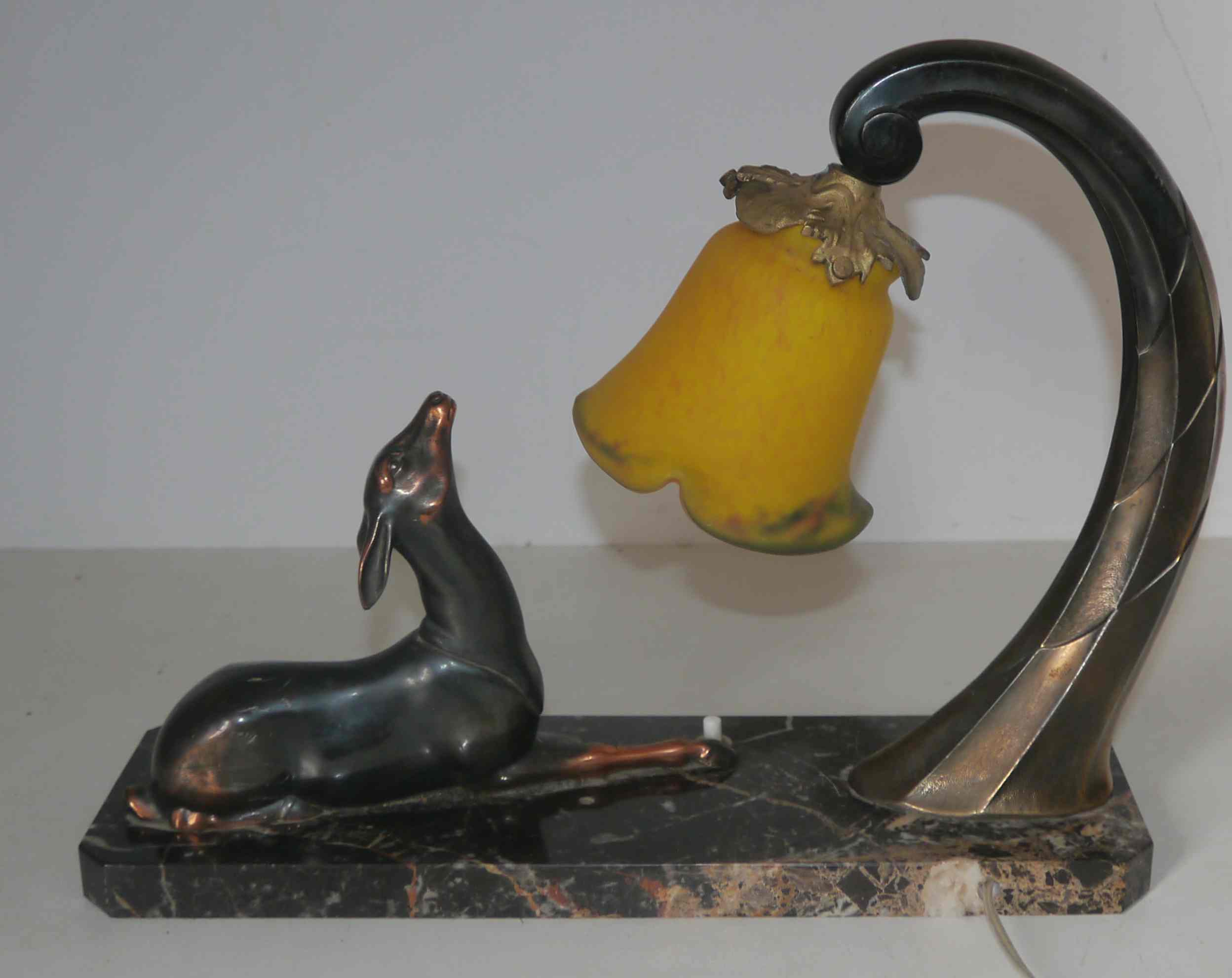 Art deco lamp gazelle decoration Manufacture 30's years