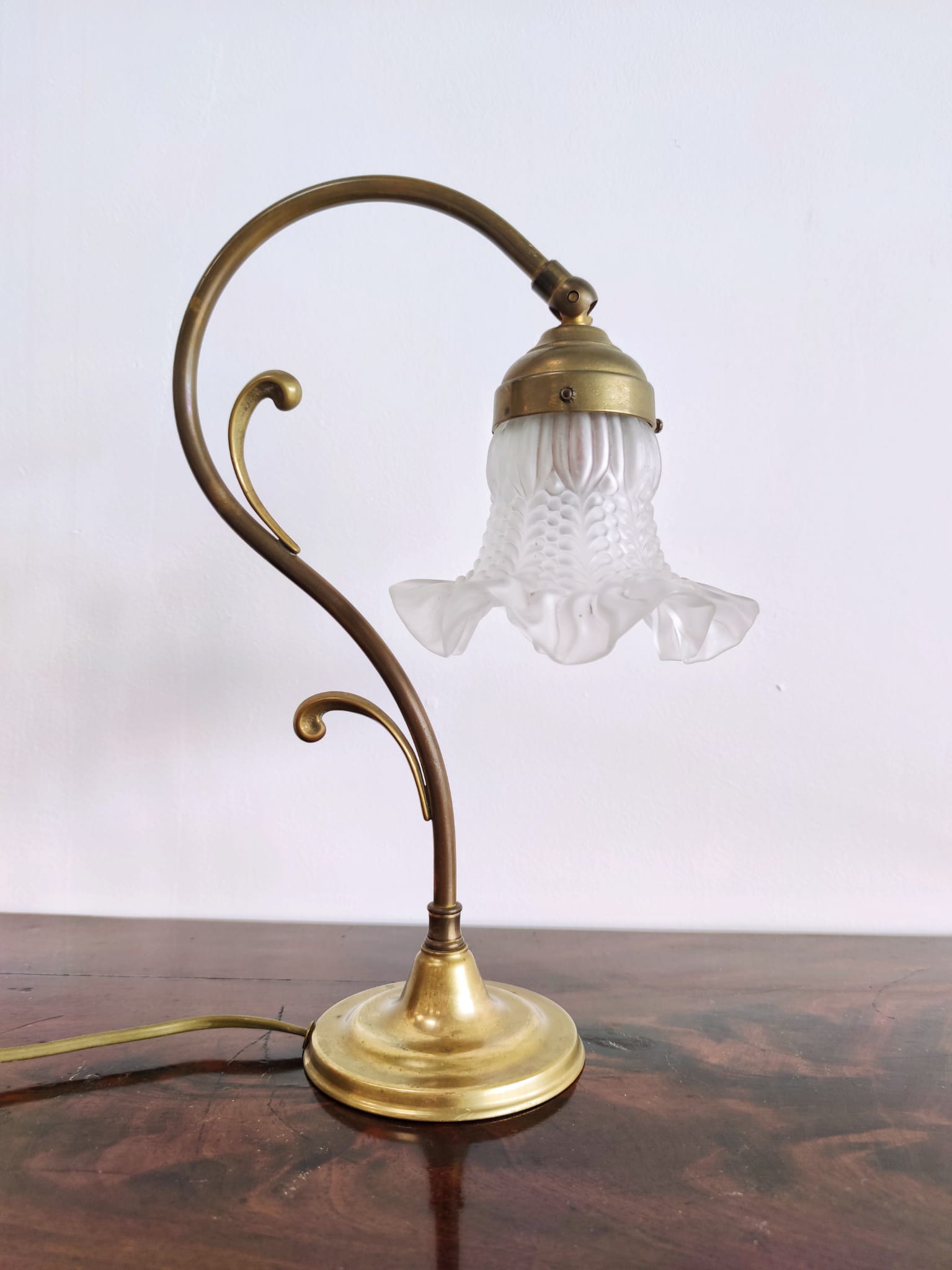 Table lamp in brass art deco tulip 1930