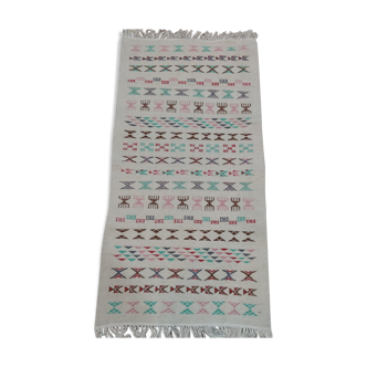 Tapis blanc à motifs berbères multicolores fait main 69x136cm