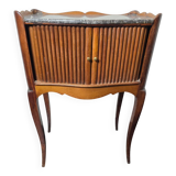 Table de chevet à rideau style Louis XV en merisier