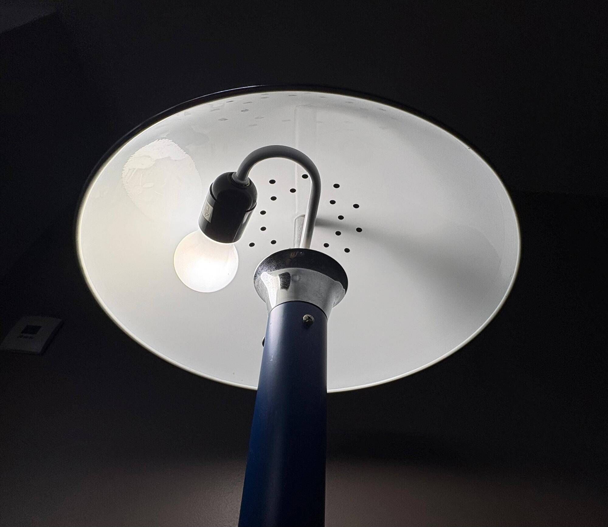 Lampadaire vintage "Paquebot" bleu et chrome - Années 80 (Design Collins)