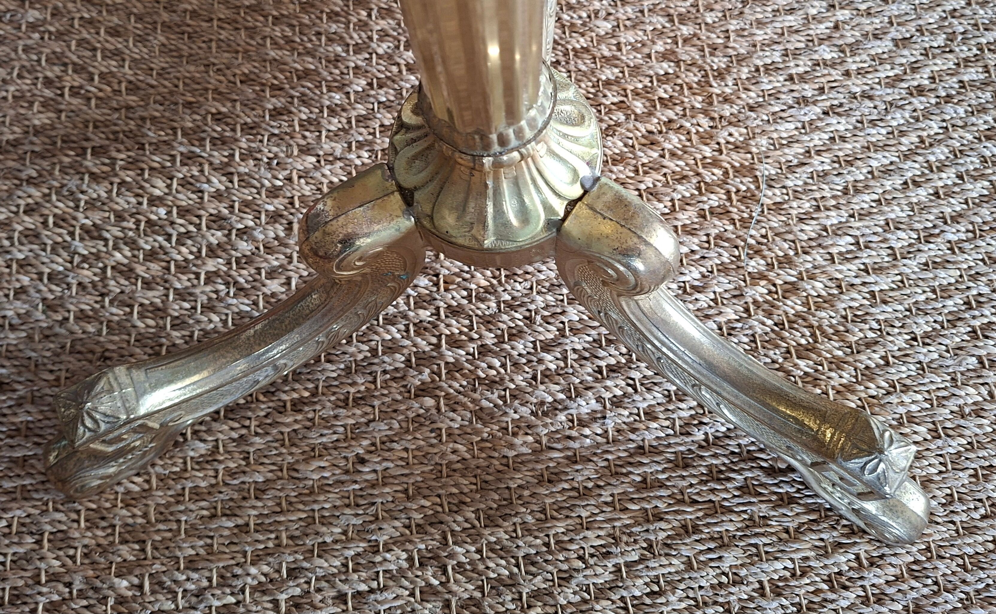 Golden parrot coat rack