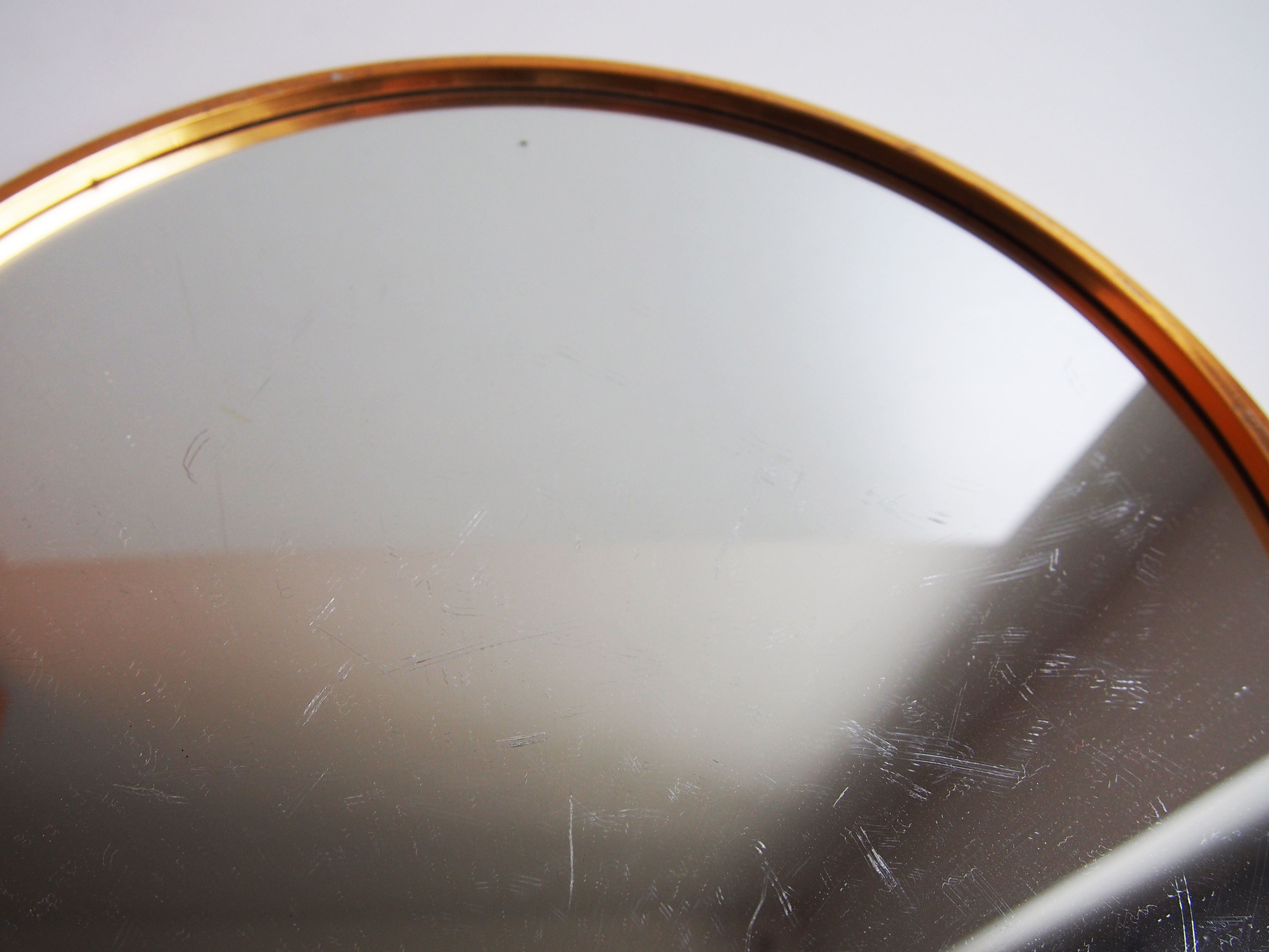 Golden round mirror tray