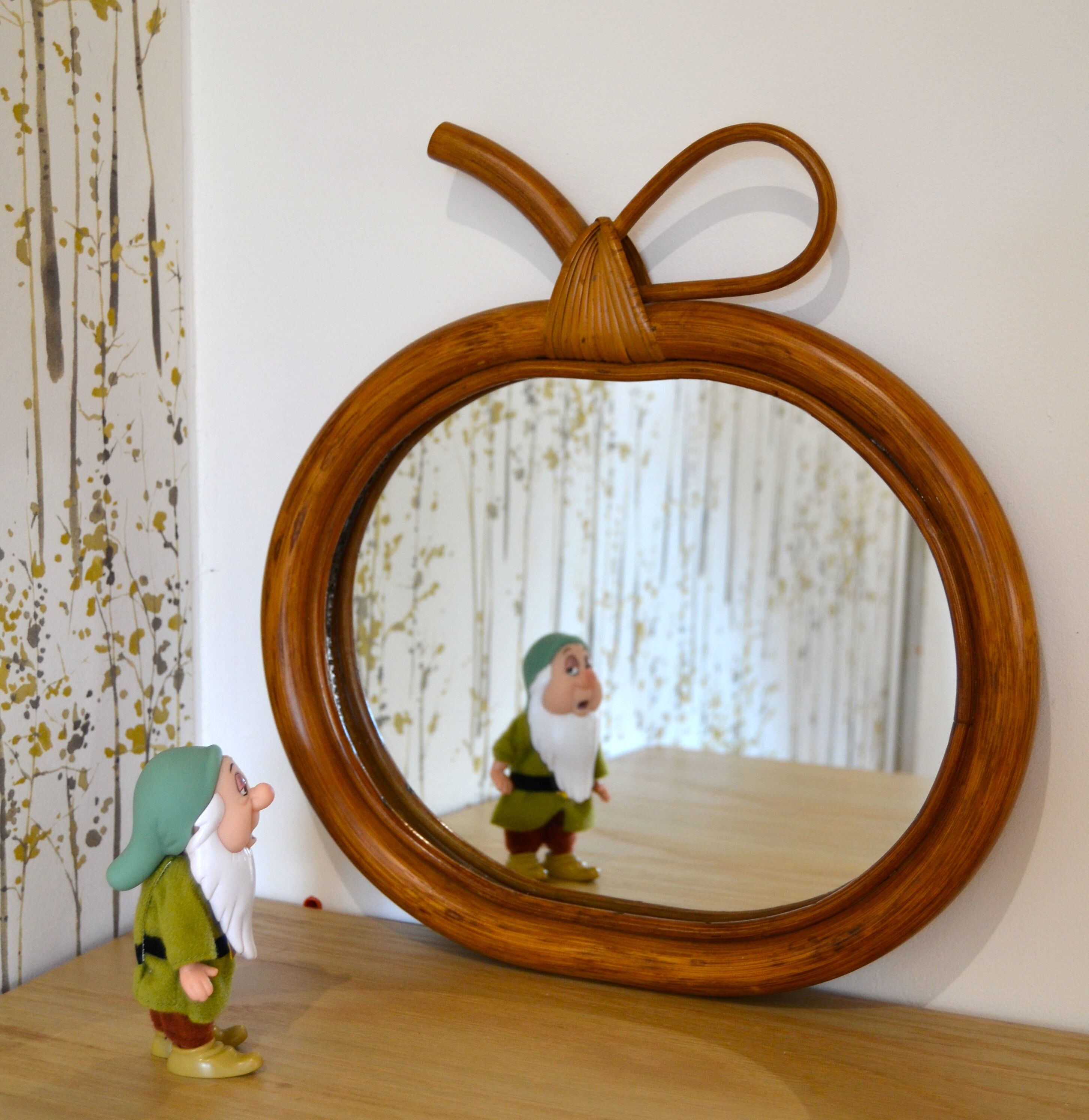 Mirror Apple rattan & bamboo