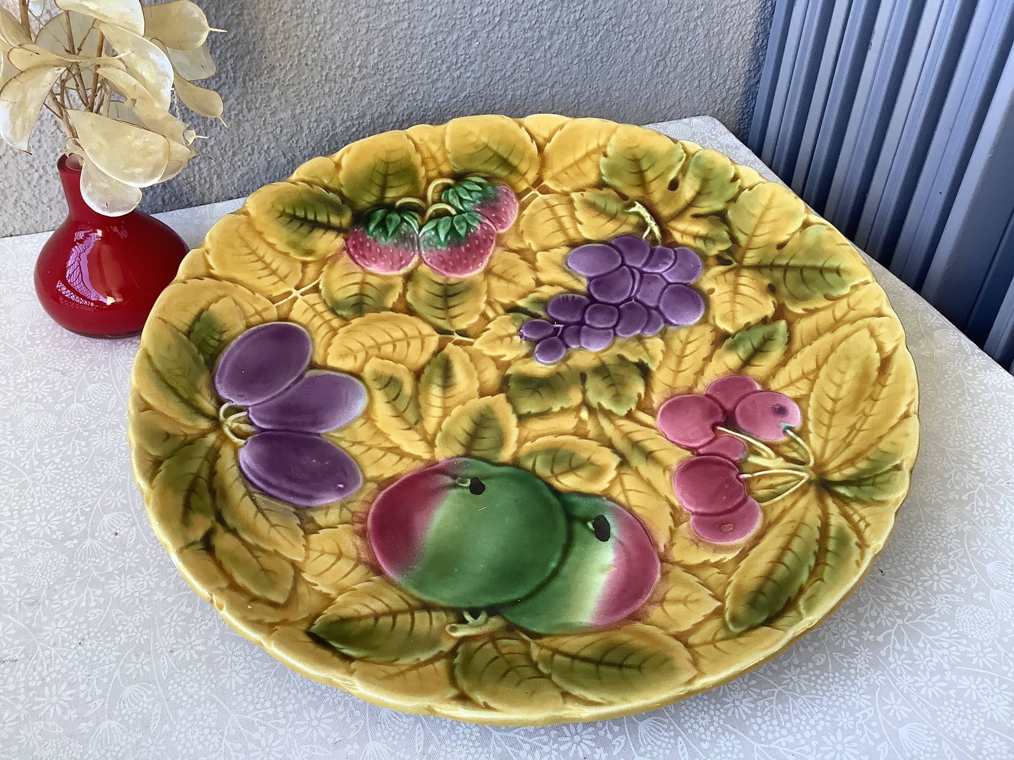Sarreguemines barbotine serving plate