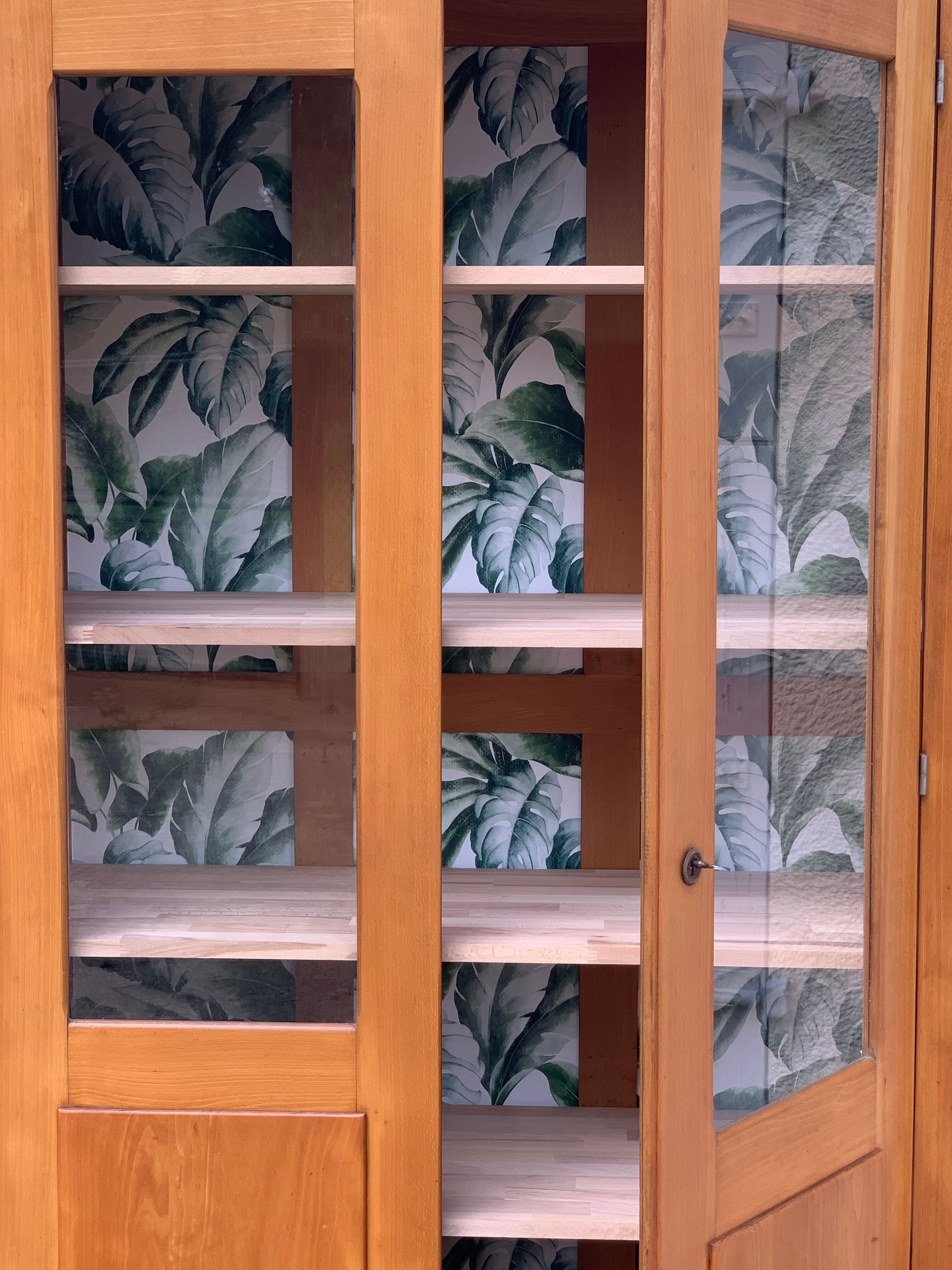 Primary school glass cabinet 1950