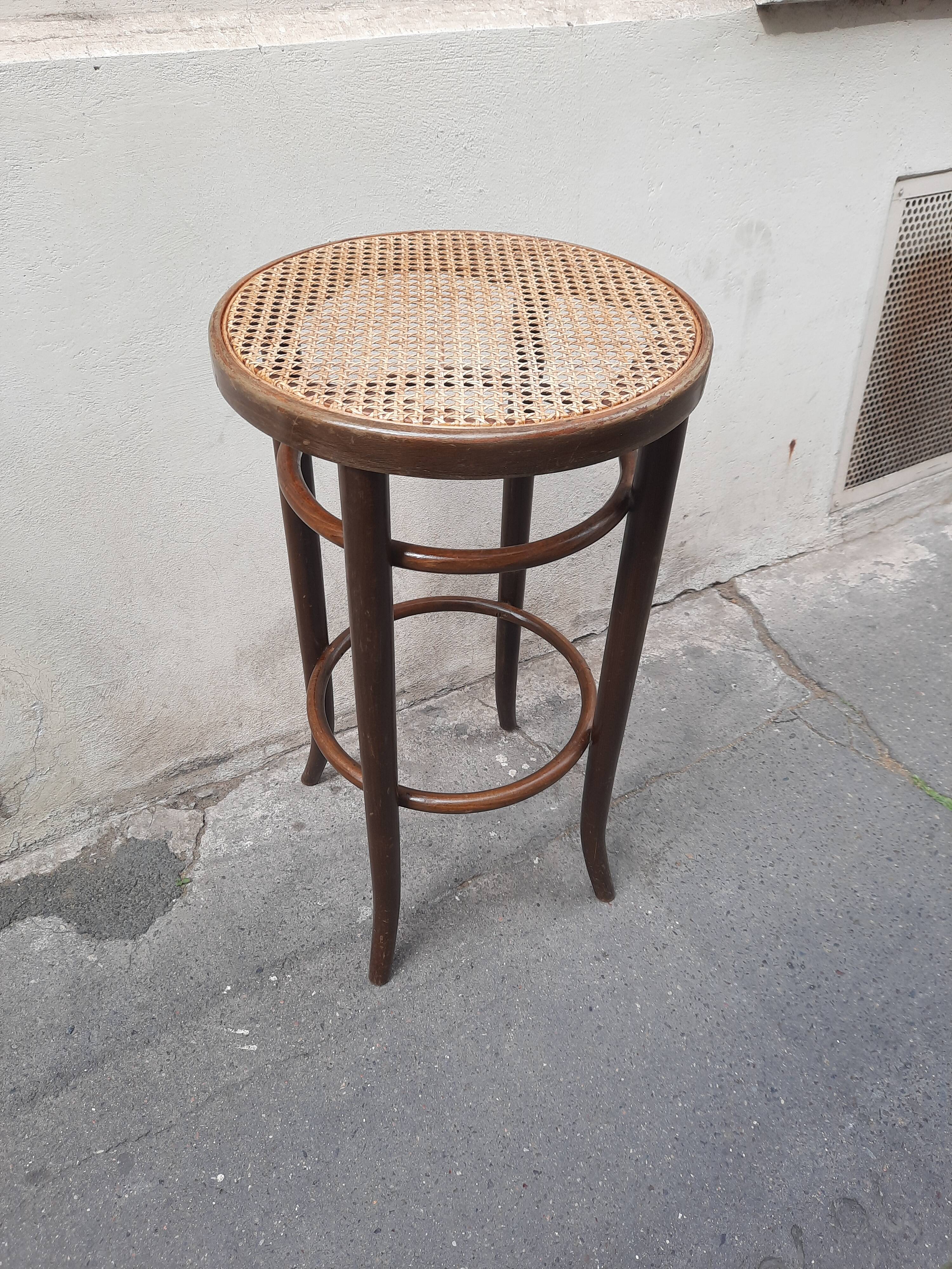 Bar tabouret