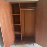 Armoire vintage pieds compas