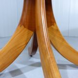 Table basse ou d'appoint ovale en frêne, Danemark