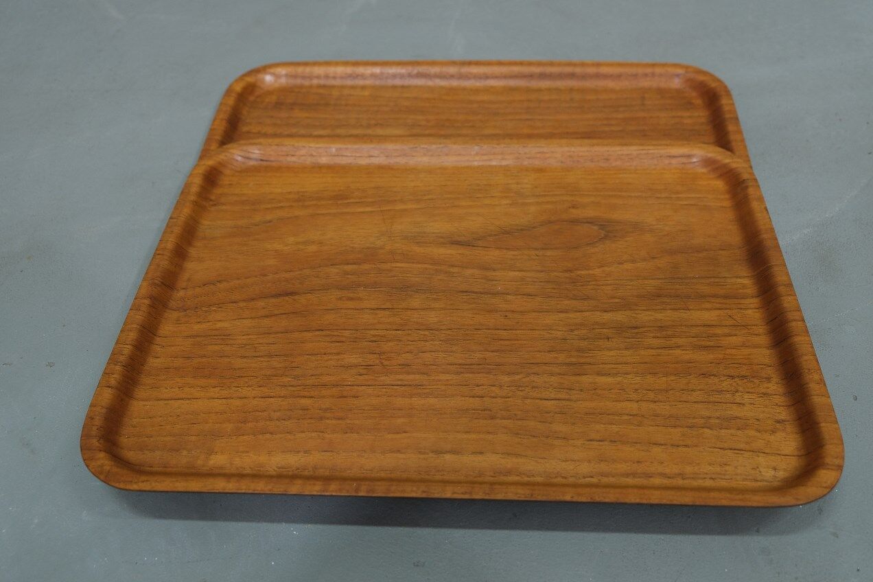 A set of 2 scandinavian teak trays from Silva from 1960s