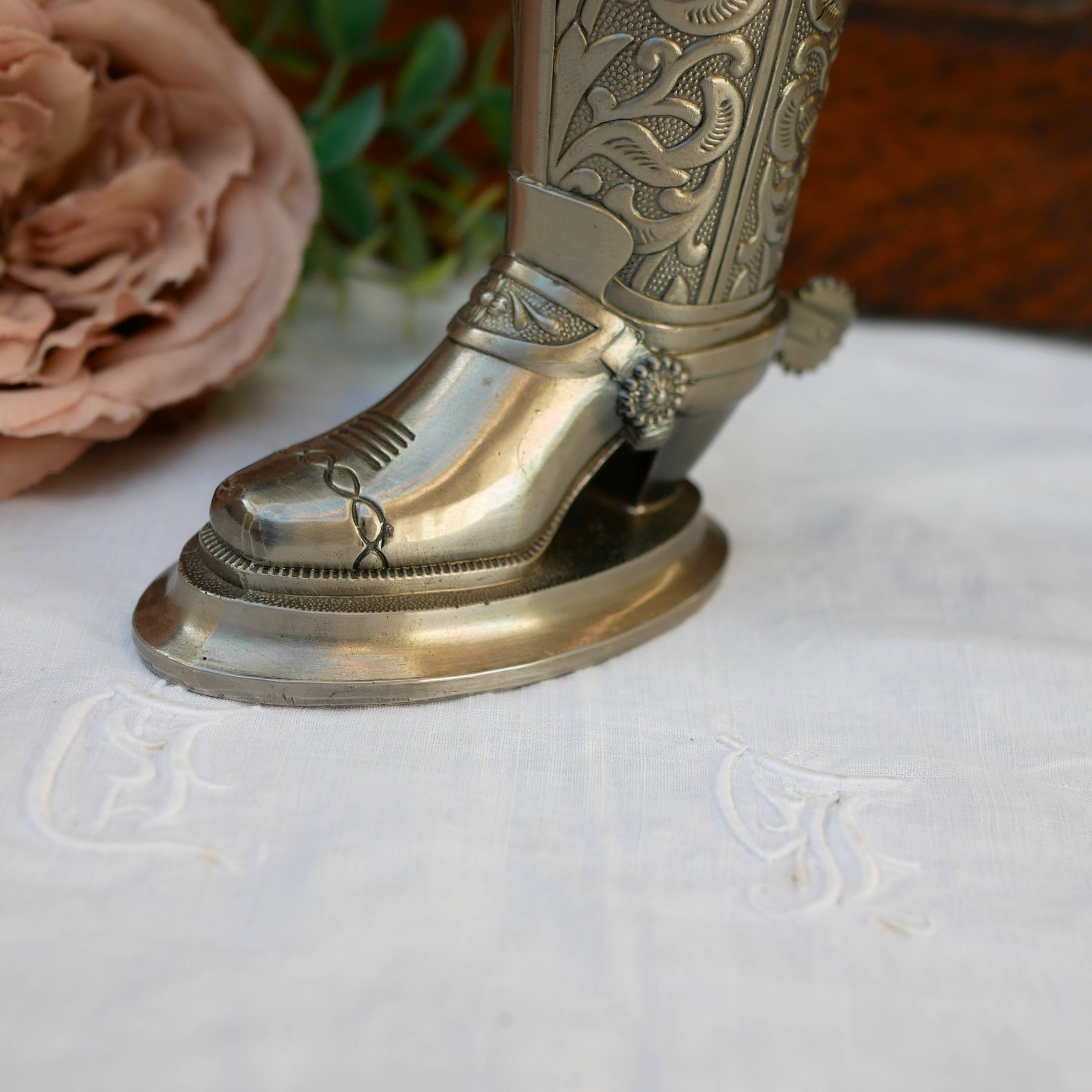 Briquet de table décoratif en forme de botte de cow-boy