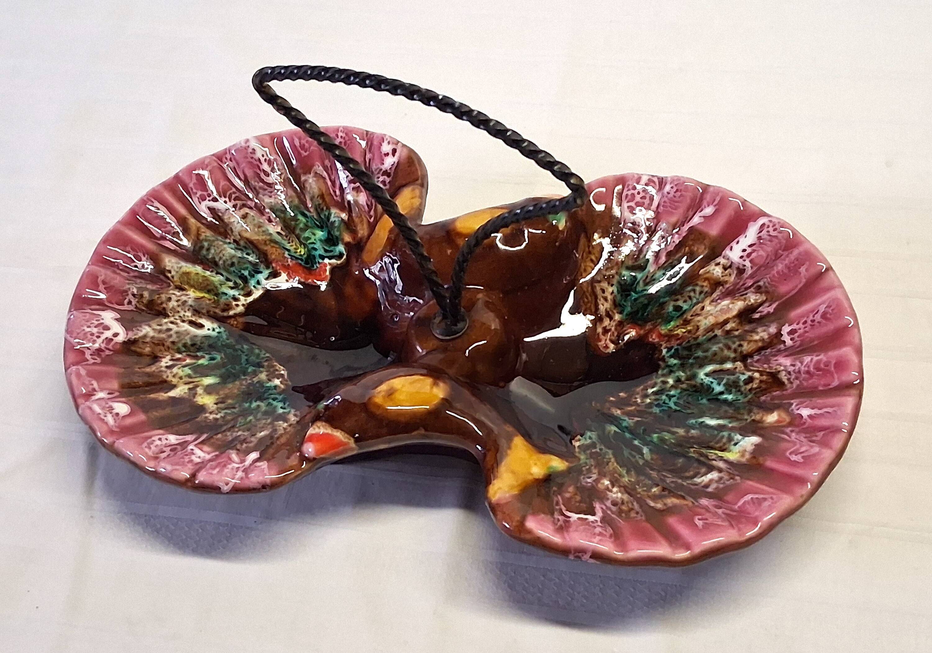 Vallauris-style shell-shaped serving tray in good condition