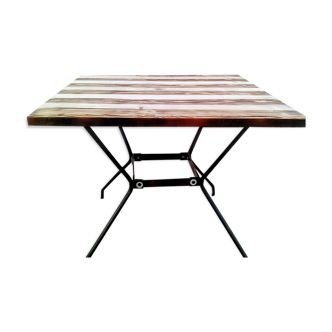 Industrial table