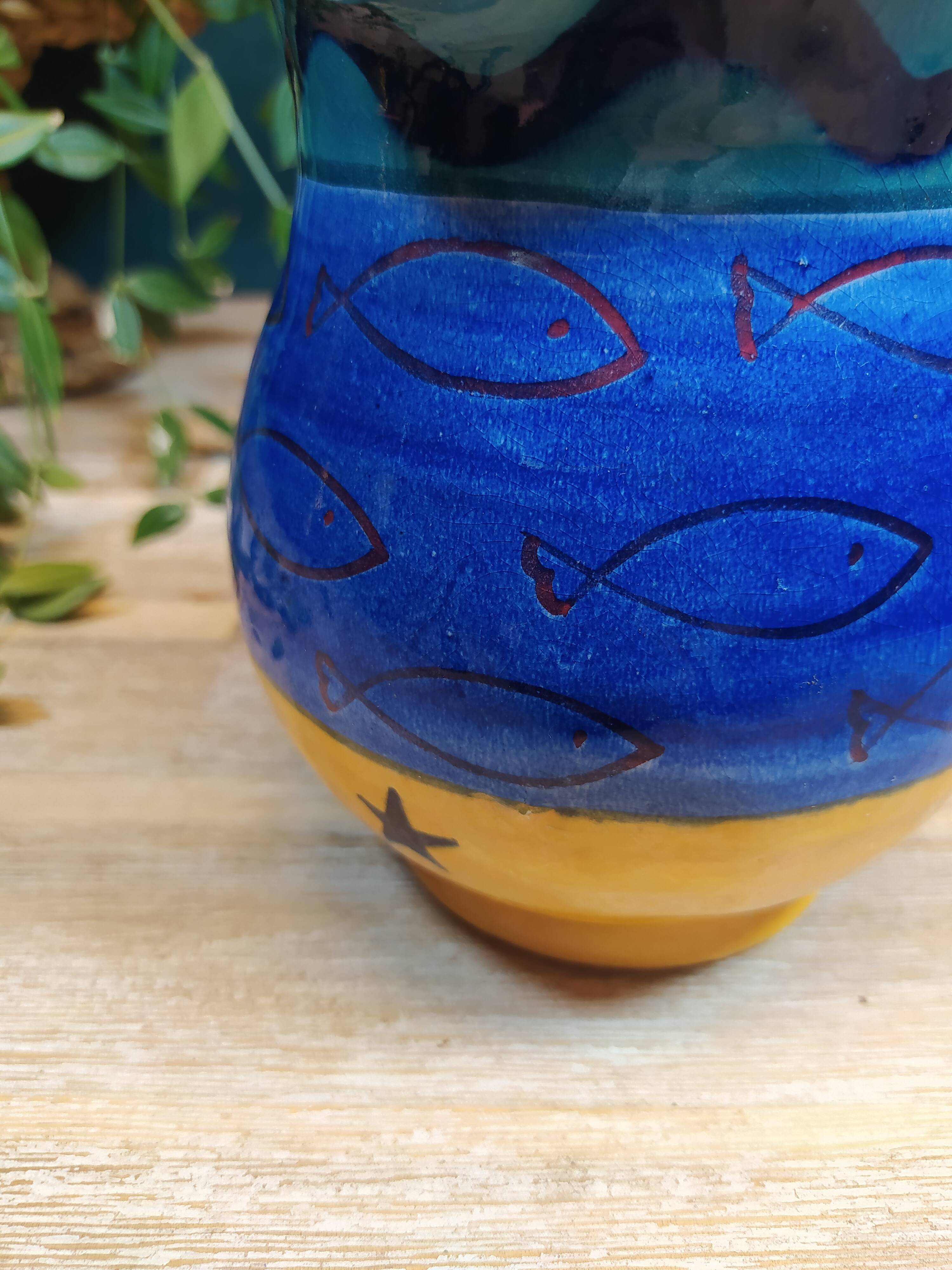 Carafe en Grès Bleu et Jaune à Motifs