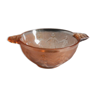 Breton bowls in pink glass from the 30s