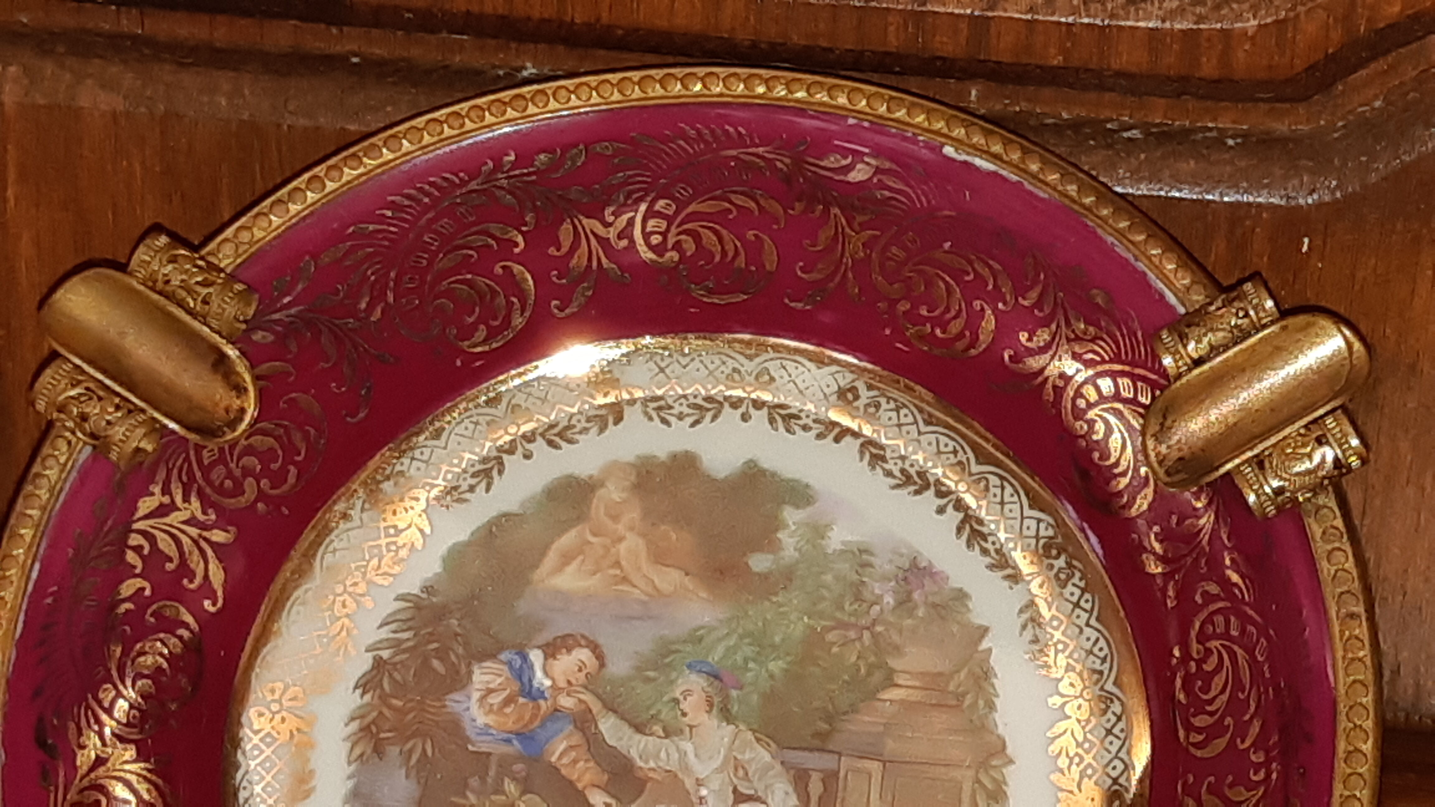 Antique ashtray in Limoges art porcelain and bronze frame