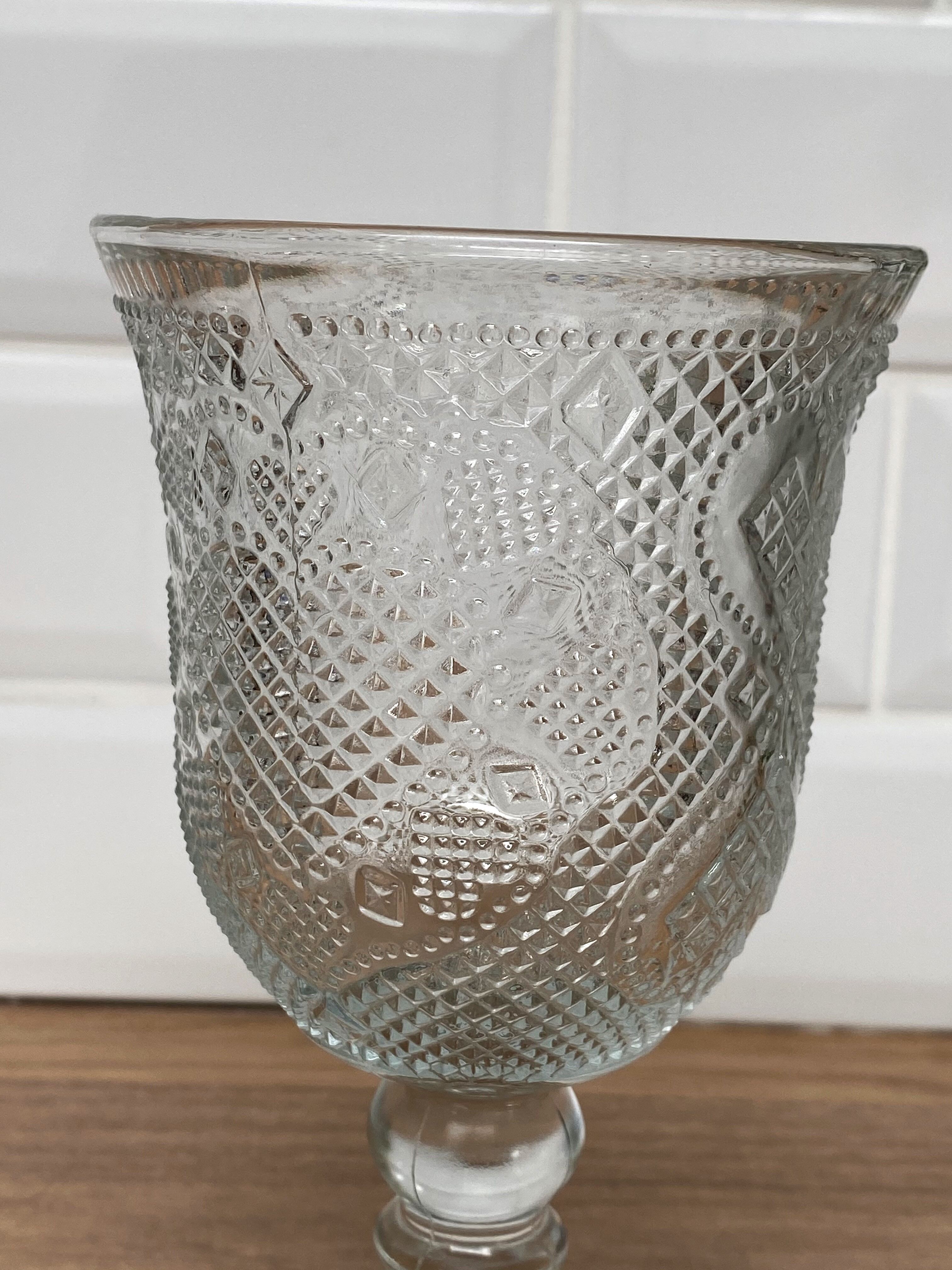 Moulded glass calice