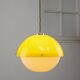 Lampe à suspension space age en plexiglas jaune, italie, 1970s