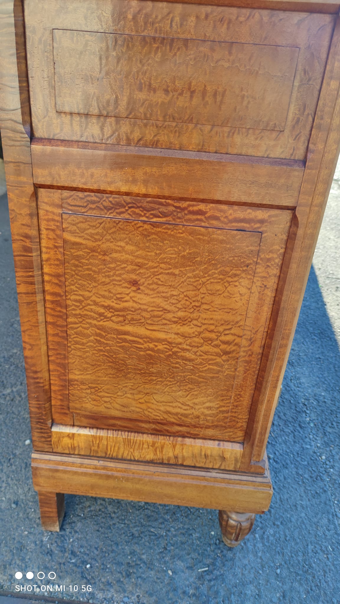 Bibliothèque de bureau 1925 en acajou ondé massif